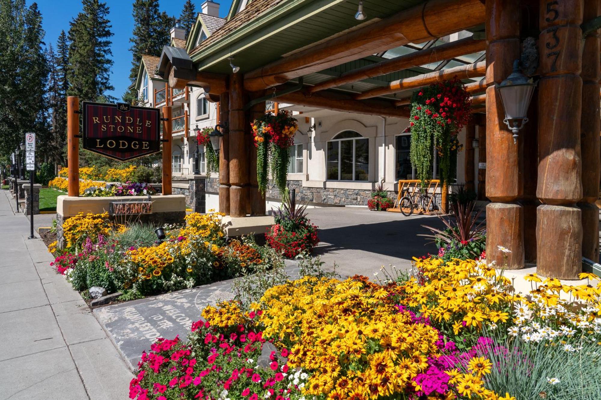 The Rundlestone Lodge Banff Zewnętrze zdjęcie